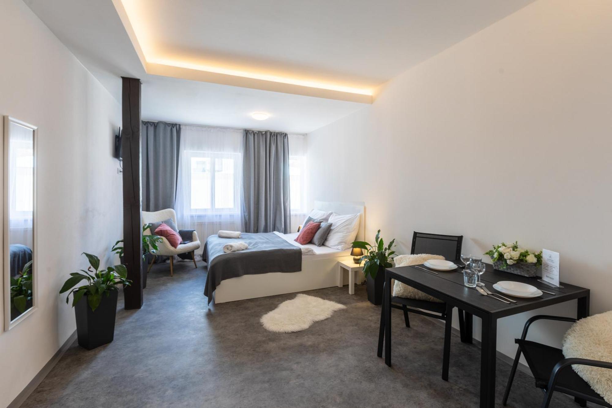 Apartmany Otakarova Ceske Budejovice Luaran gambar